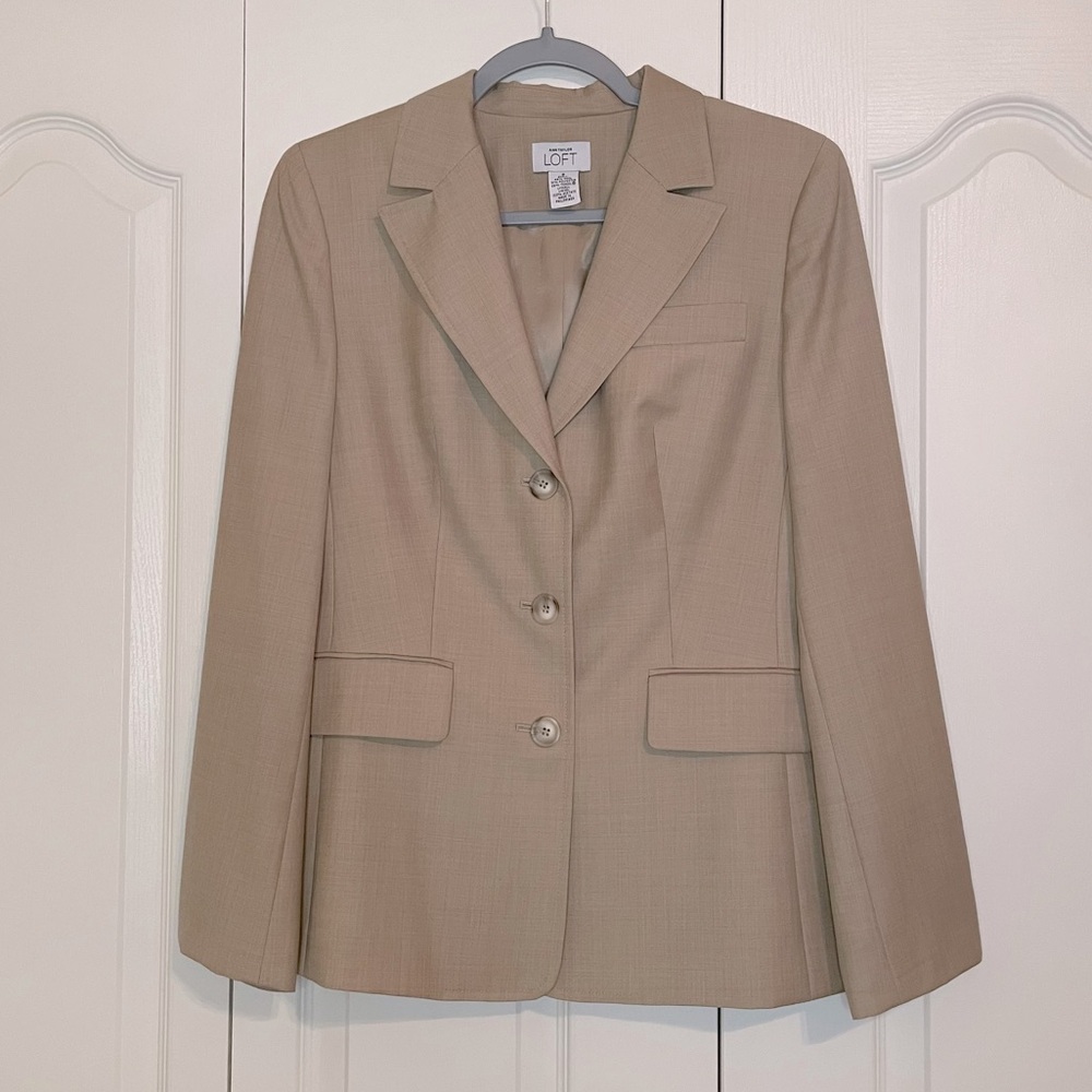LOFT tan suit jacket blazer